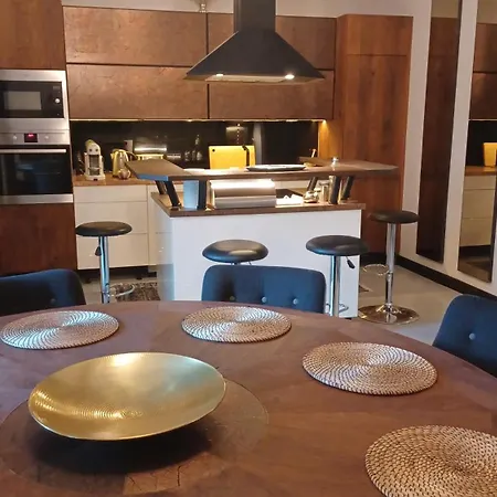 Apartment King18 *