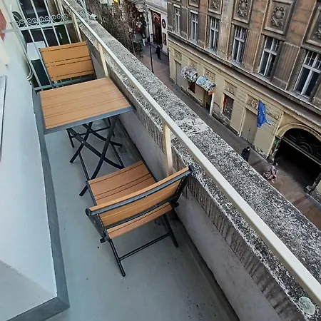 King18 شقة بودابست